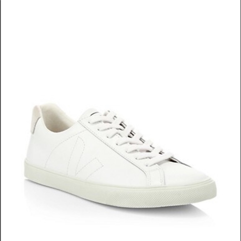 Veja Esplar Sneakers in white size 9